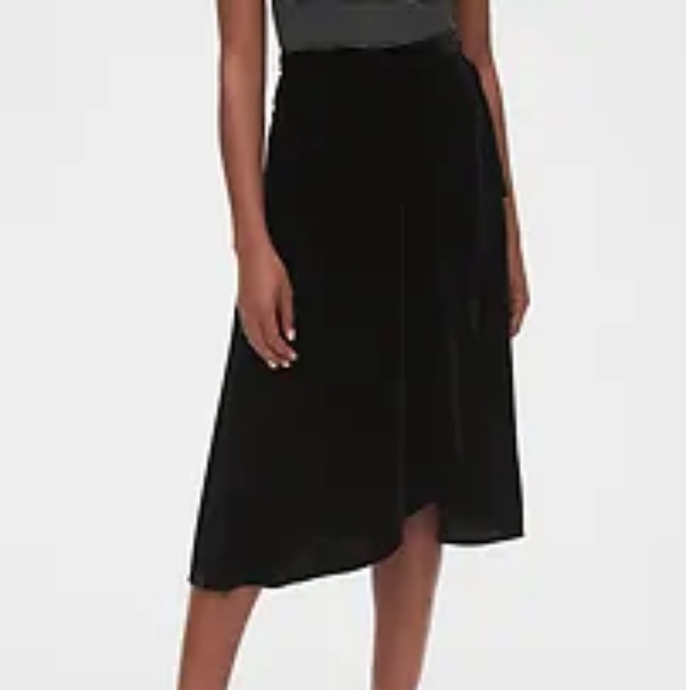 VELVET WRAP SKIRT! M